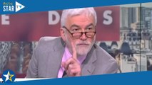 Pascal Praud quitte son siège en direct pour se moquer d'un invité, scène lunaire dans L'heure des p