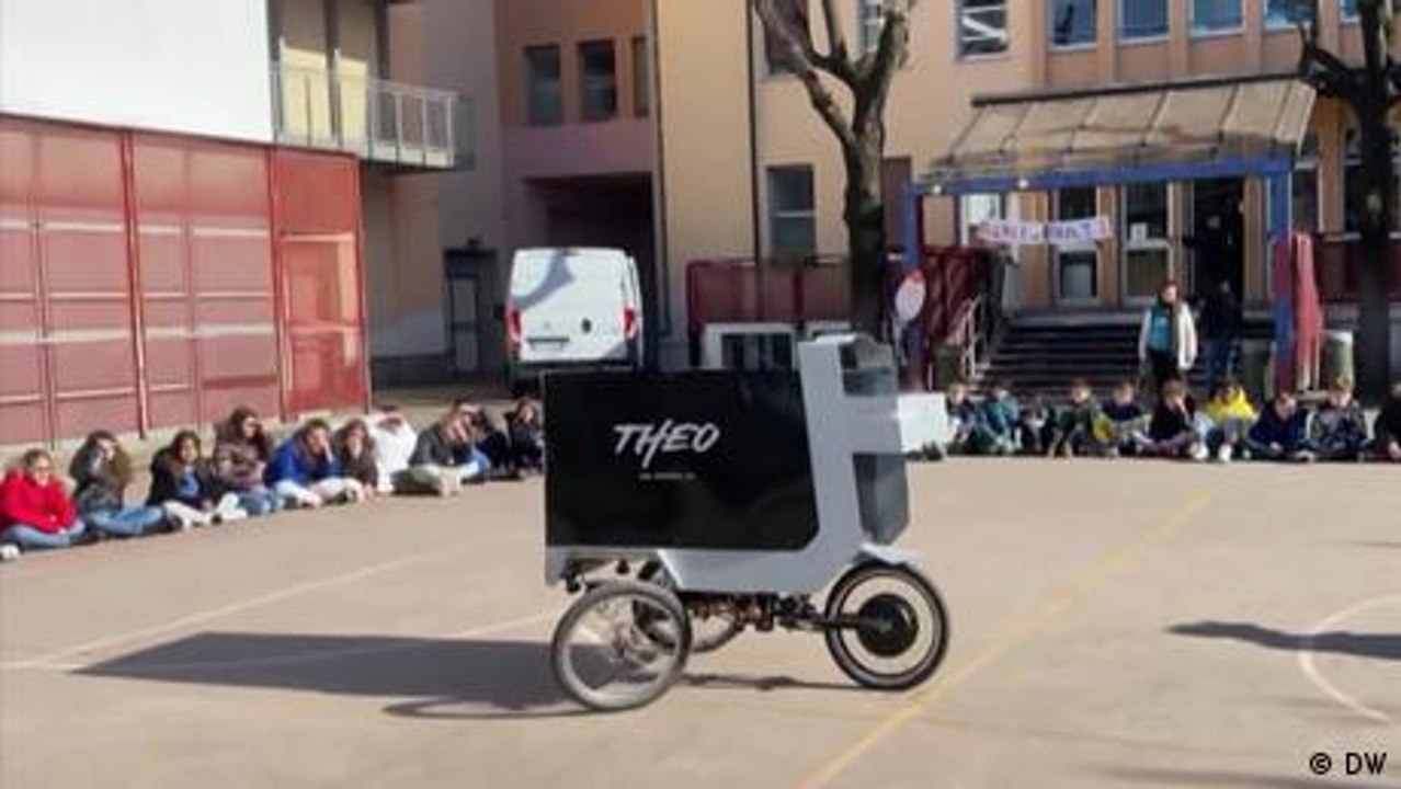Theo the semi-autonomous delivery robot