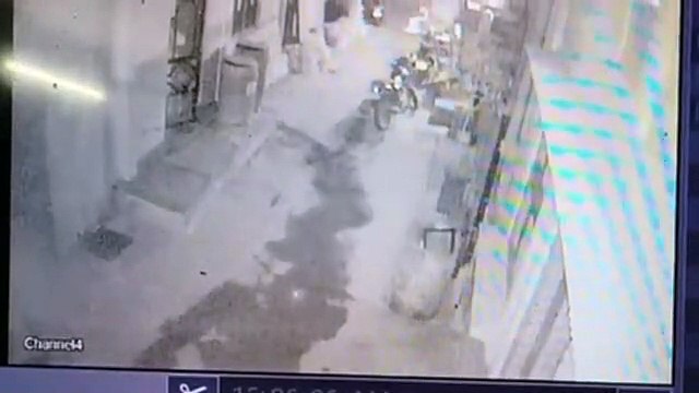 Burnt : आपसी रंजिश में पेट्रोल डाल घर के बाहर आग लगाई, हड़कम्प