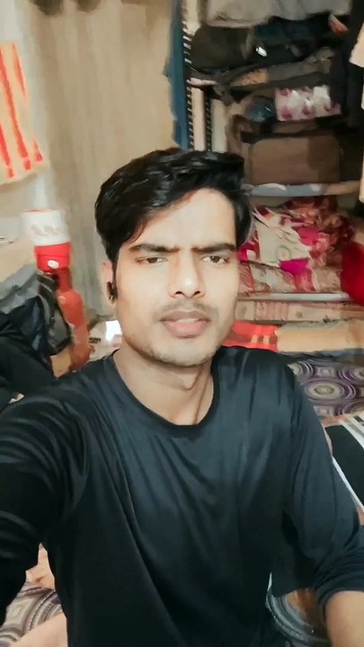 Guys_follow_kar_lo__.....#trending_#viral_#instagram_#love_#explorepage_#explore_#instagood_#fashion_#follow_#tiktok_#like_#likeforlikes_#followforfol