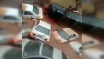 Şanlıurfa'da sel sularına kapılarak sürüklenen vatandaş kamerada