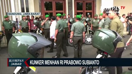 Prabowo Bagikan 100 Unit Motor Trail Untuk Babinsa di Jabar