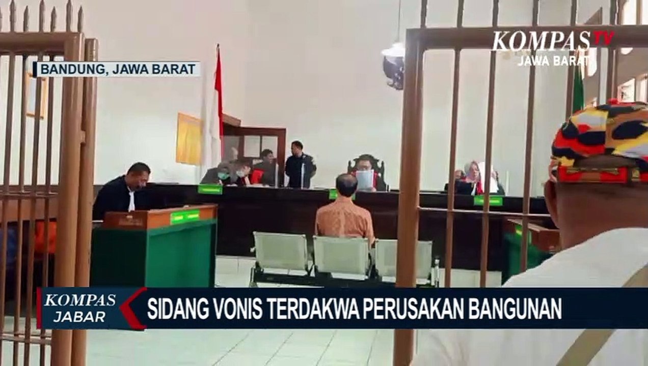 Hakim PN Bandung Vonis Bebas Terdakwa Perusakan Bangunan