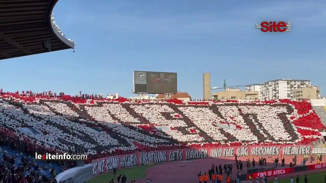دخلة و2 تيفوهات أمام اتحاد طنجة.. جماهير الوداد تبدع وتتألق كعادتها