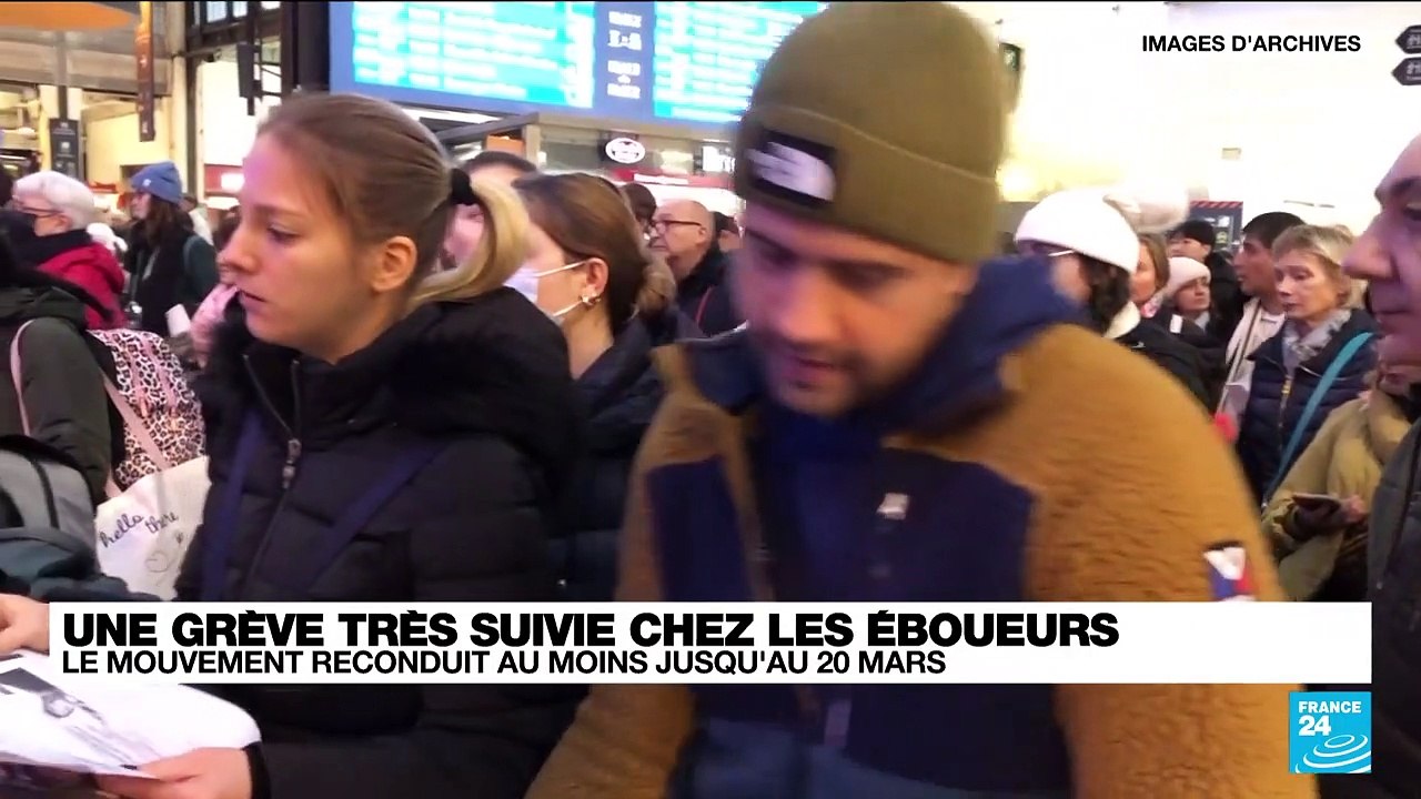 Réforme des retraites : mobilisation des éboueurs devant le centre d'incinération d'Issy-les-Moulineaux