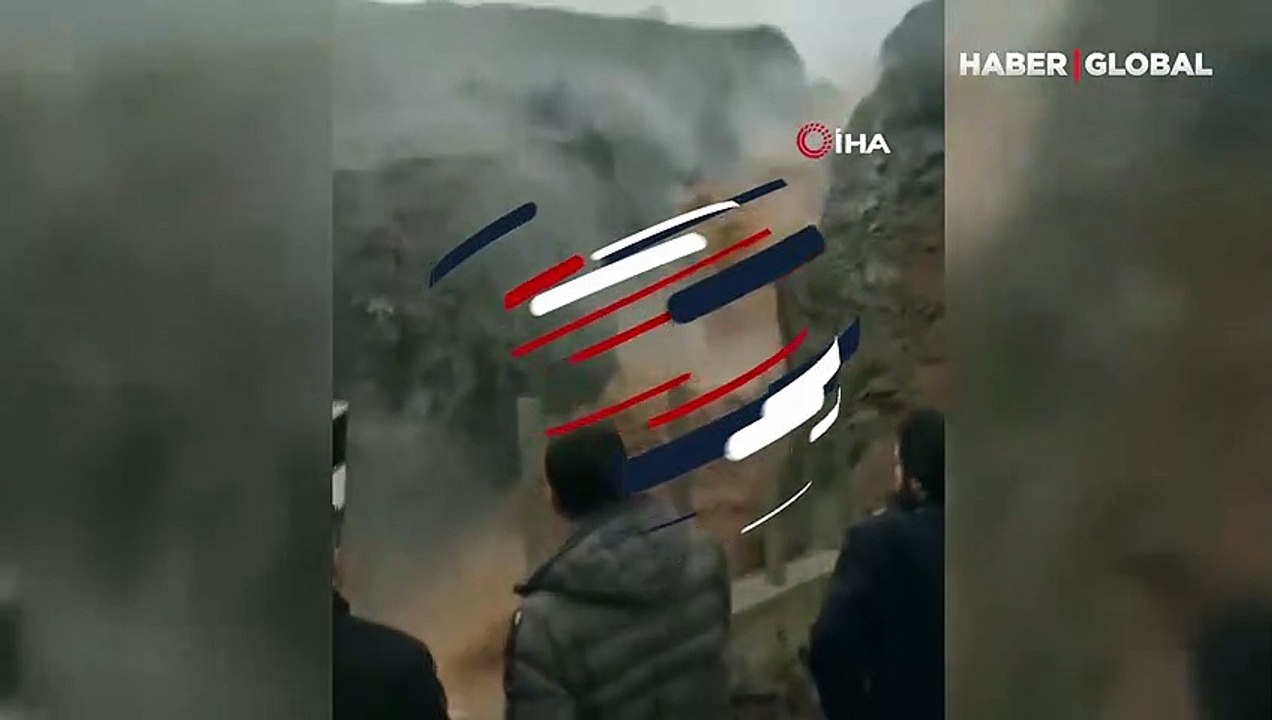 Felaket üstüne felaket! Şimdi de şelale taştı