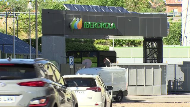 CNMC impone medidas a Endesa, Naturgy, Iberdrola y Holaluz para evitar cambios de compañía