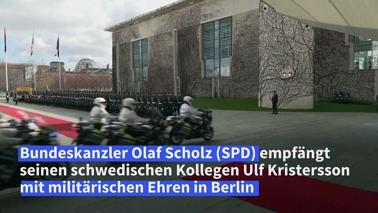 Kristersson in berlin mit militärischen ehren empfangen