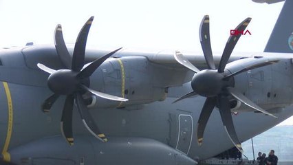 AFAD ve Ankara İtfaiye Ekiplerini taşıyan TSK'ya ait uçak selin yaşandığı illere gitmek üzere Ankara'dan havalandı