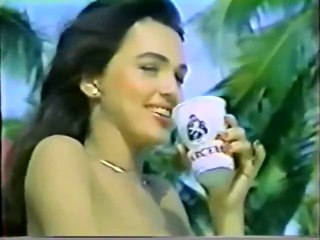 Ron Barceló - Eso Es lo que Hay - Día (playa)