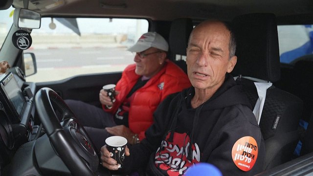 Manifestação contra Netanyahu no aeroporto de Tel Aviv