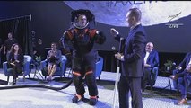 Nasa revela novo traje espacial de última geração