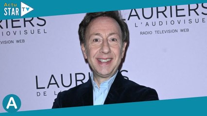 Stéphane Bern : Plus de 10 ans d'amour avec Cyril, un sublime ex qui n'est pas si éloigné de lui...