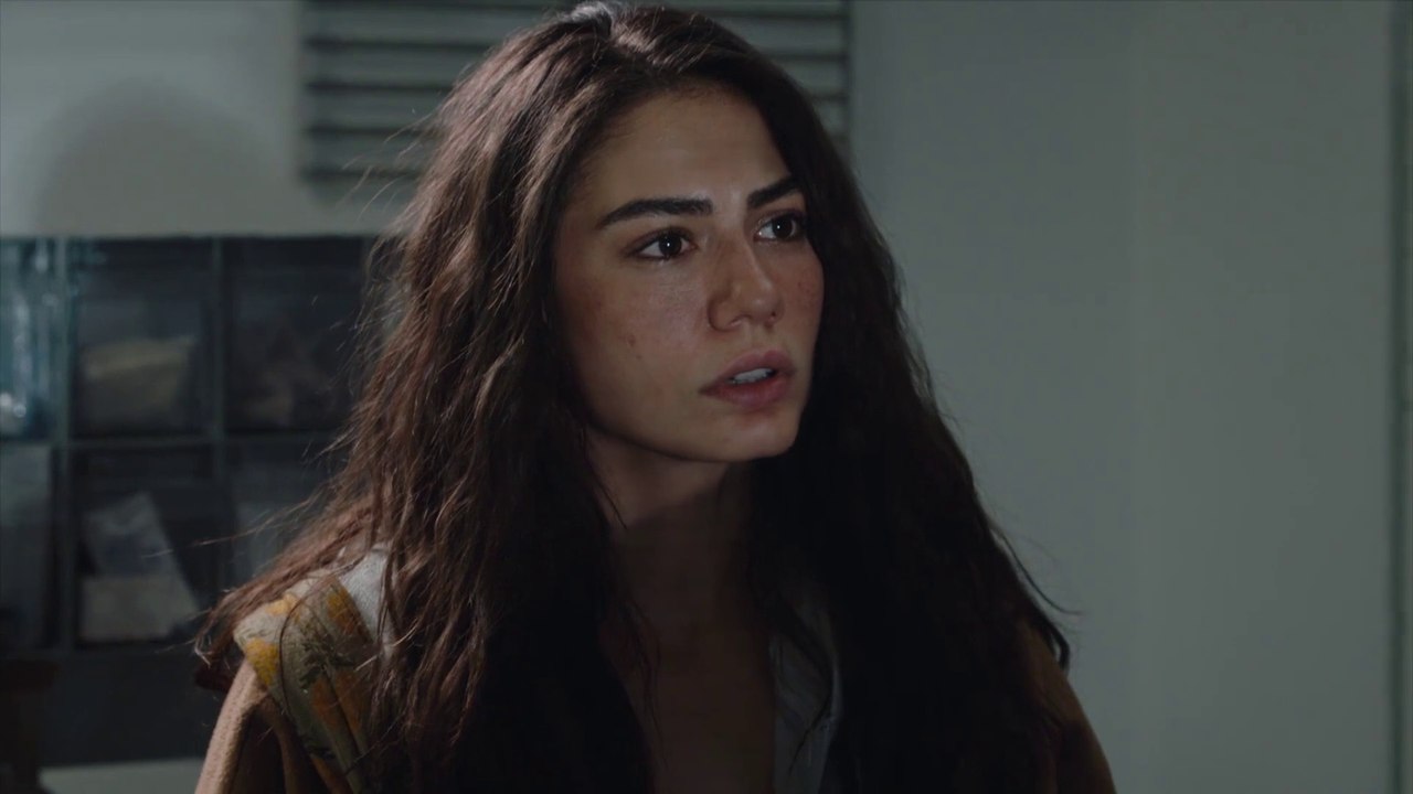Dünyanın En Güzel 8 Dakikası❤️ - Adım Farah 3. Bölüm