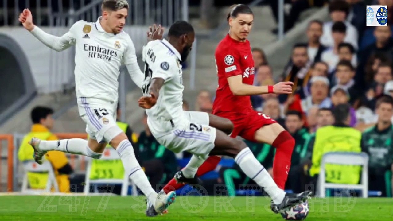 Antonio Rudiger avoids red card for wild challenge on Darwin Nunez in Real Madrid vs Liverpool