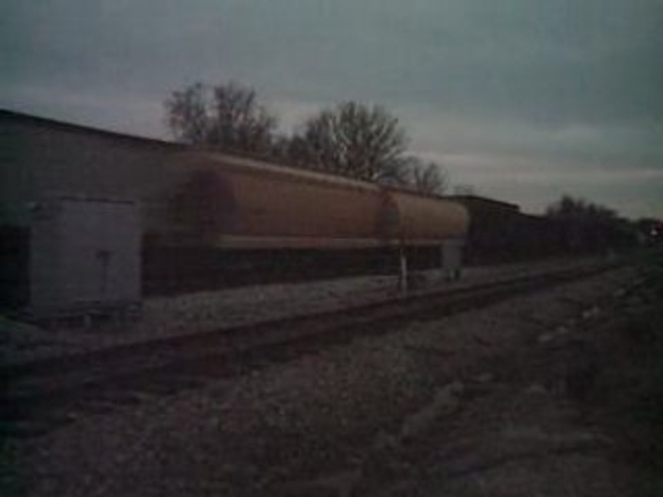 sick sounding SD40-2