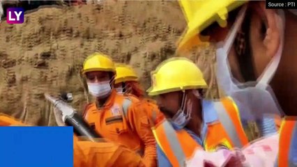 下载视频: Madhya Pradesh: 7-Year-Old Boy Who Fell In A Borewell In Vidisha District, Dies After Rescue