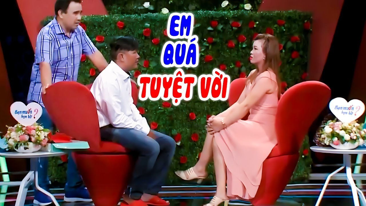 Chàng trai MANG DÉP đi hẹn hò vừa gặp bạn gái SIÊU QUYẾN RŨ Muốn nhào tới BẤM NÚT HẸN HÒ Ngay luôn