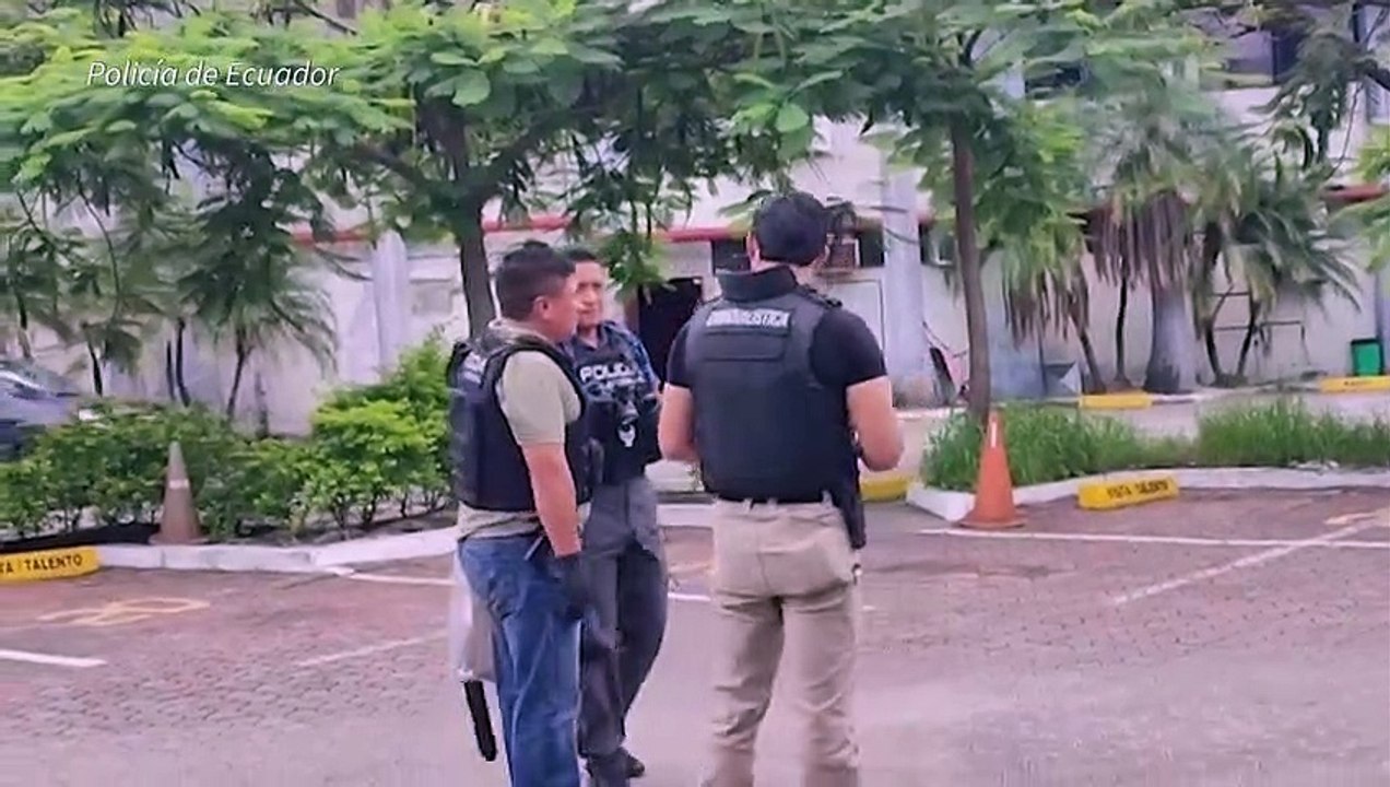 Pendrives explosivos são enviados a jornalistas equatorianos