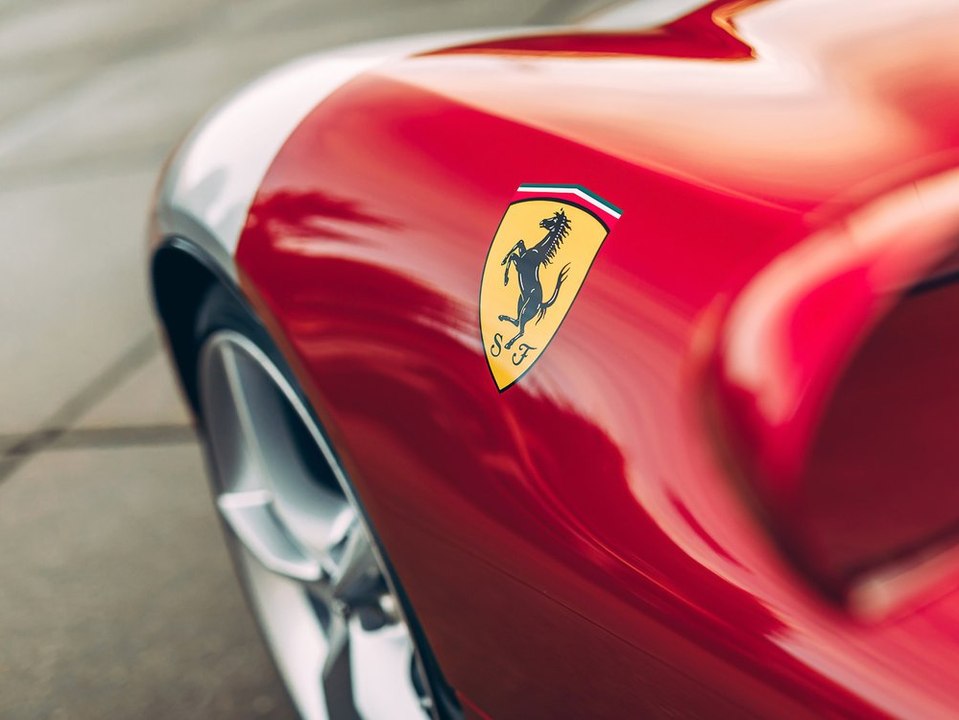 Nach datenklau: hacker erpressen ferrari