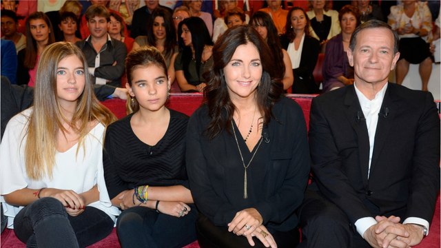 GALA VIDEO - Cristiana Reali et Francis Huster : à quoi ressemblent leurs deux filles Élisa et Toscane ?