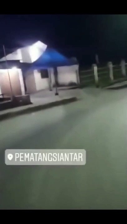 Penampakan Pocong