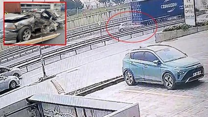 Beylikdüzü'nde 3 kişinin hayatını kaybettiği kazaya ait görüntüler ortaya çıktı