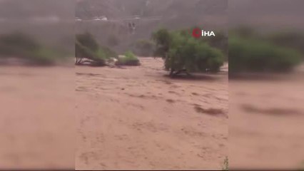 Yeğenlerini kurtarmak isterken, sel sularında kayboldu
