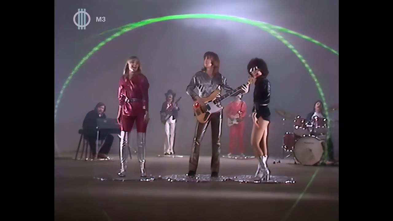 Neoton Família - Hegyirabló (Discotojás 1980)