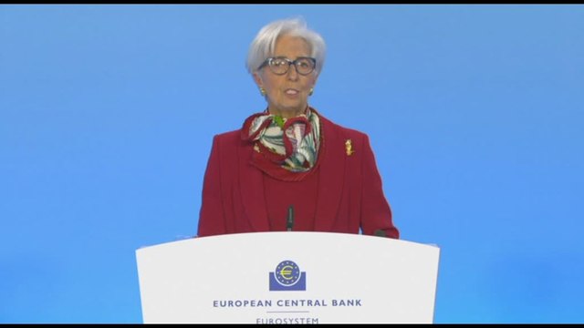 La Bce alza i tassi di interesse di mezzo punto