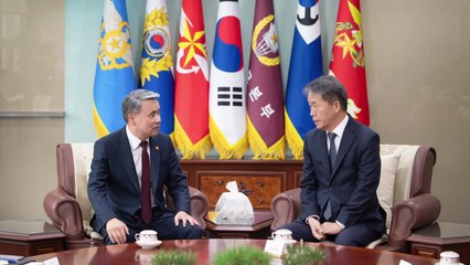 국방장관, 군인권보호관 접견...사고예방 인권교육 공감 / YTN
