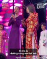 Độc lạ Việt Nam: Hoa hậu đi hát lô tô, Lương Thùy Linh cười trừ khi đứng giữa các 