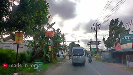Driving Around : Manding Street, Yogyakarta, Indonesia