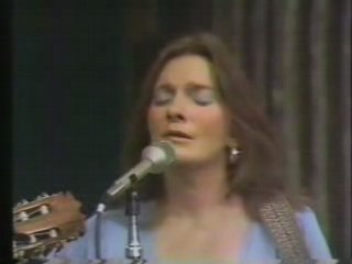 - Judy Collins and  Leonard Cohen - Suzanne .