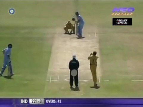 India vs Australia : MS Dhoni Smashing Knock : MS Dhoni batting vs Australia : MS Dhoni batting Highlights