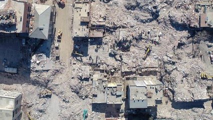 Adıyaman'da 70 vatandaşa mezar olan sitenin müteahhidi Mehmet Murat Bulut tutuklandı