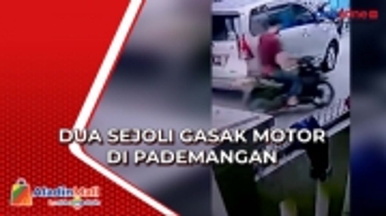 Dua Sejoli Gasak Motor Milik Warga Pademangan, Aksi Terekam CCTV