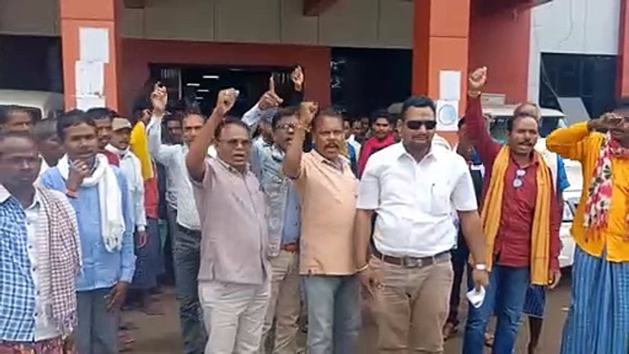ओबीसी समाज ने की वन अधिकार पट्टा दिलाने की मांग, कहा- जिला प्रशासन कर रहा भेदभाव, करेंगे उग्र आंदोलन, देखें Video