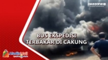 Korsleting Listrik, Bus Ekspedisi Terbakar di Cakung