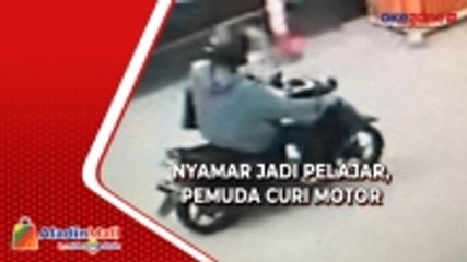 Nyamar Jadi Pelajar, Seorang Pemuda Curi Motor Terekam CCTV