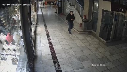 2 kuyumcuyu 40 bin lira dolandıran şüpheli, tutuklandı (2)- Yeniden