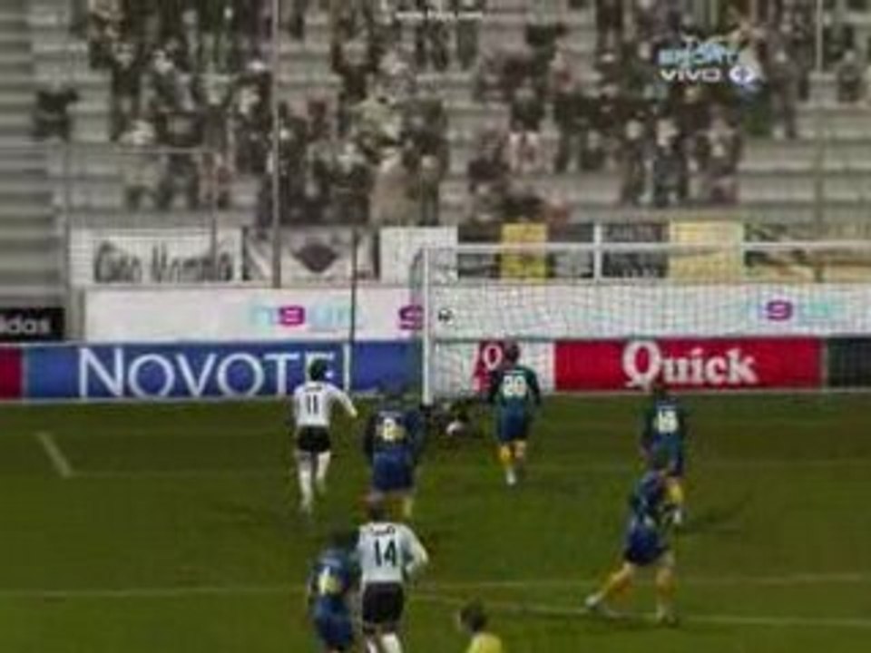 Golaso al angulo de Henry a Boca