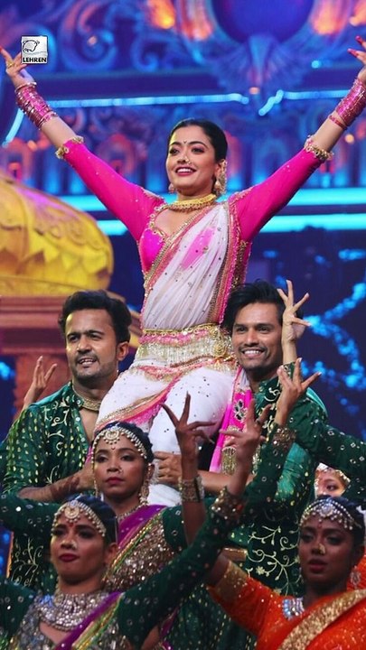 Telugu Actress Performing Lavani
