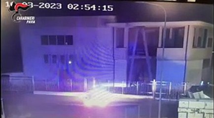 I carabinieri di Stradella scoprono 1.250 chili di droga su un camion a Redavalle