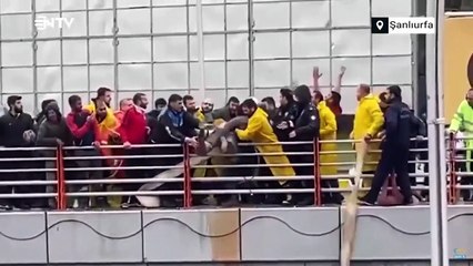 Sel felaketiyle mücadele eden Şanlıurfa ve Los Angeles'taki kurtarma yöntemleri karşılaştırıldı