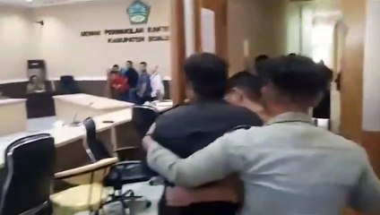 Cekcok dengan Kadis, Anggota DPRD Boalemo Banting Meja