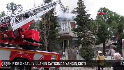 BAHÇEŞEHİR'DE 3 KATLI VİLLANIN ÇATISINDA YANGIN ÇIKTI