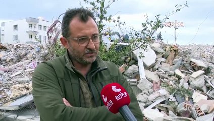 İskenderun'da, gönüllülerin yardım çadırları kaymakamlık talimatıyla boşaltıldı: "Devlet burada, ceberut ve sert yüzüyle bizim yanımızda"