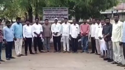 హుస్నాబాద్: అక్రమ కేసులు పెట్టి కోర్ట్ చుట్టూ తిప్పుతున్న ప్రభుత్వం