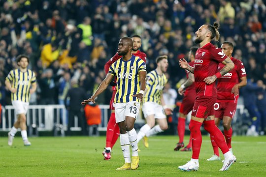 (VIDEO) Enner Valencia registra 27 goles con el Fenerbahce